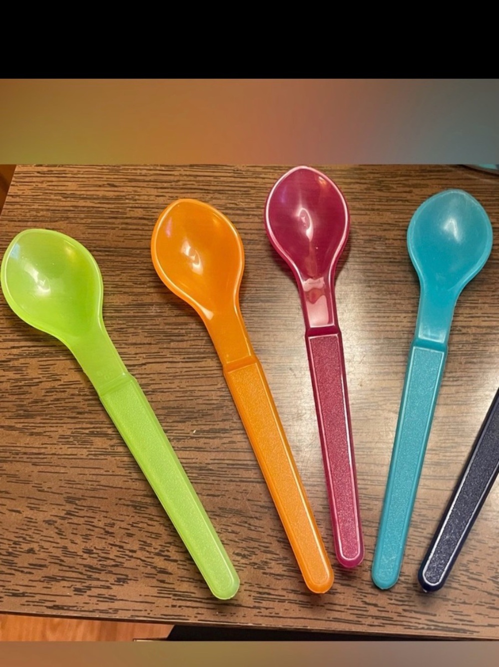 TUPPERWARE COFFEE SPOONS